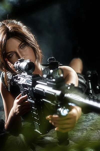 166cm C-cup Game Lady Pleasing Sex Doll Lara Croft