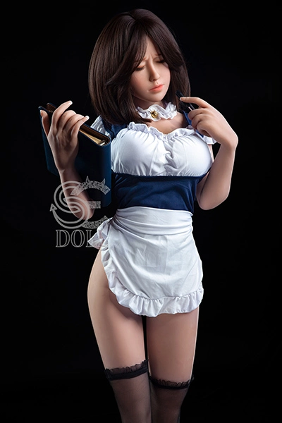 Eyes closed sex doll