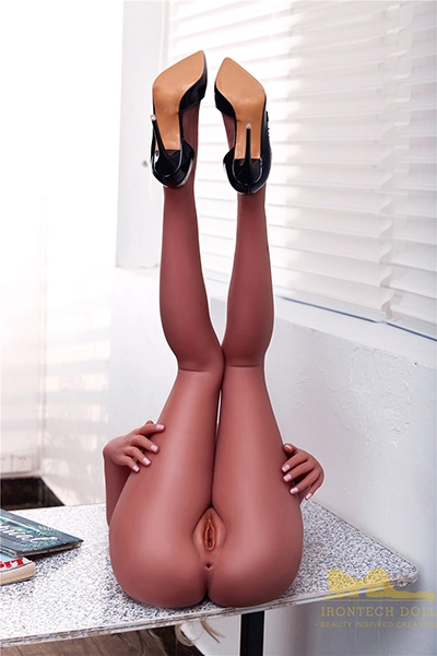 long legs sexy doll