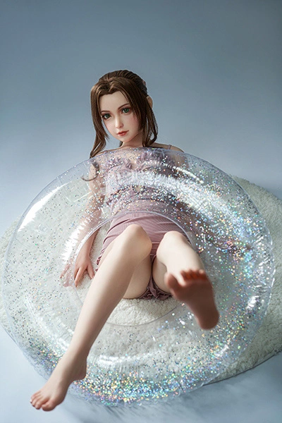 FF7 remake Aerith love doll