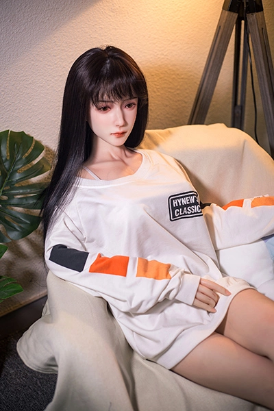 Japanese silicone sex doll