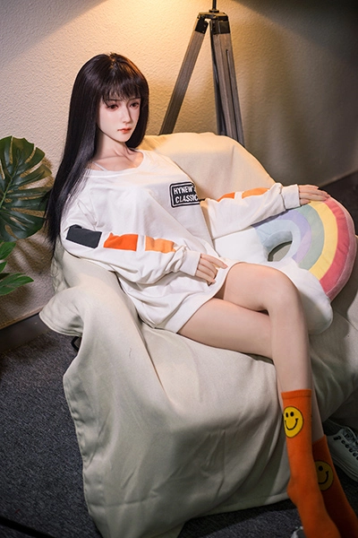 Japanese silicone sex doll