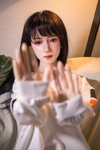 152cm Japanese sex doll