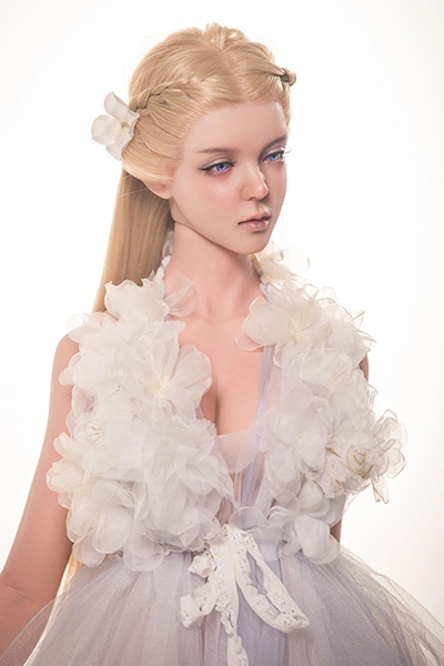 Beautiful bridal sexdoll