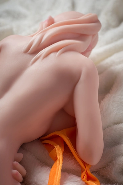 Silicone toydoll
