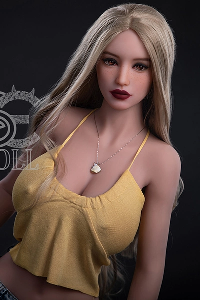 blonde young girl sexdoll
