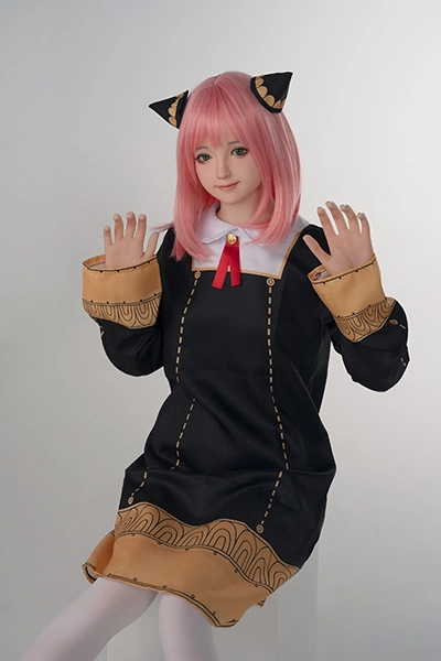 Anya Forger cosplay sex doll