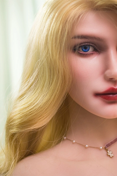 Blonde Dream Lover Sex doll