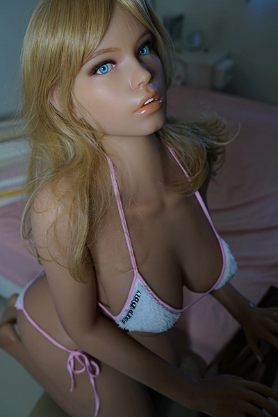 silicone sex doll