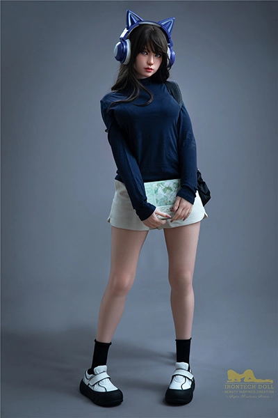 Asian Busty Sex Doll