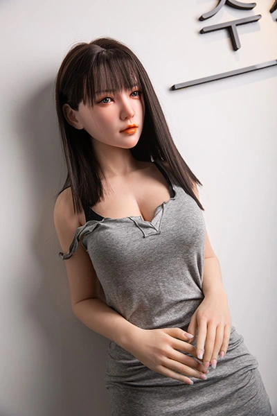 young beauty big boobs sex doll