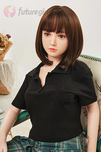 normal skin tone B-cup sex doll