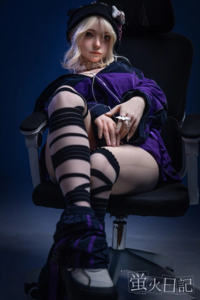 Real-life Asian Adult Sex Love Doll