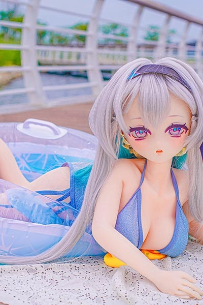  Big Breasts Small Erotic Doll