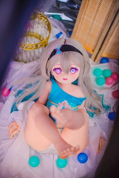  Big Breasts Small Erotic Doll