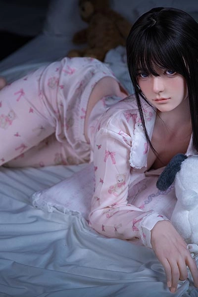  1:1 scale anime figure