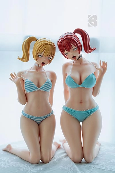  same-sex couple love doll