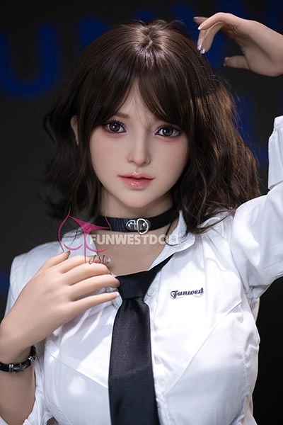 Funwest Beautiful Love Doll