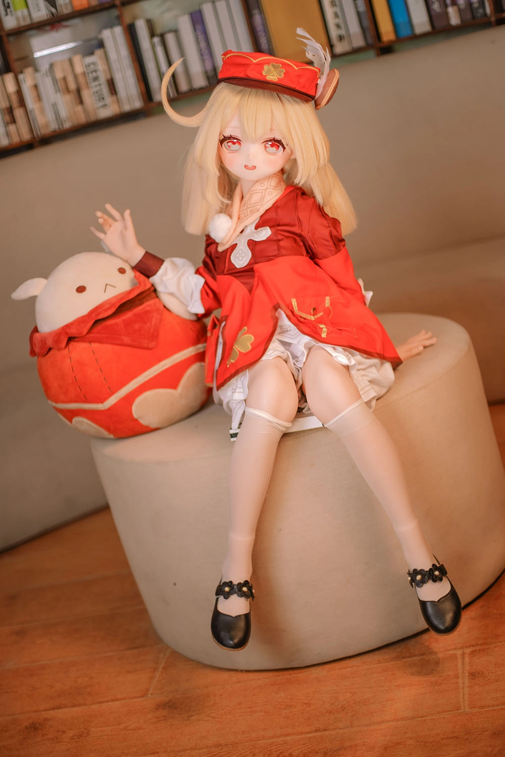 Full Moon Doll
